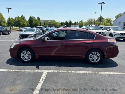 Maroon 2010 Nissan Altima 2.5 S