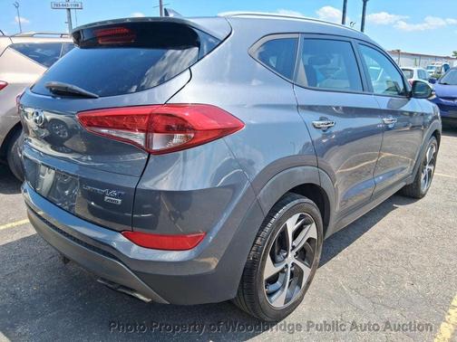 Coliseum Grey 2016 Hyundai TUCSON Limited