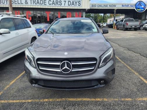 Gray 2017 Mercedes-Benz GLA 250 4MATIC