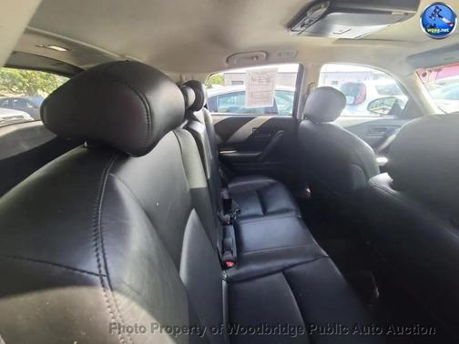 2005 INFINITI FX35 Base