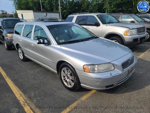 2006 Volvo V70 BASE