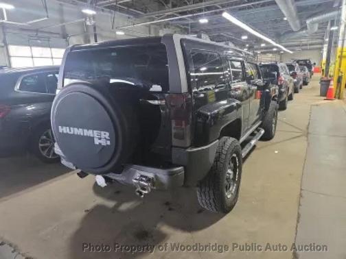 Black 2007 Hummer H3 Base