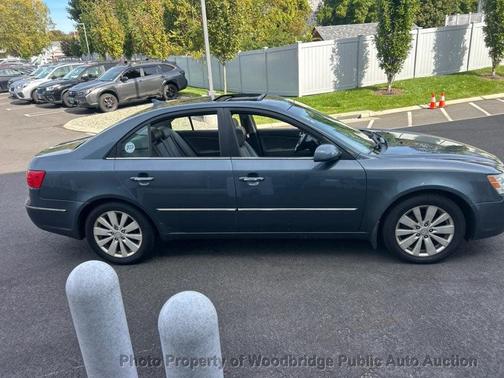 2009 Hyundai SONATA Limited