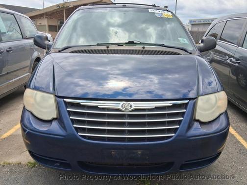 Blue 2006 Chrysler Town & Country Touring