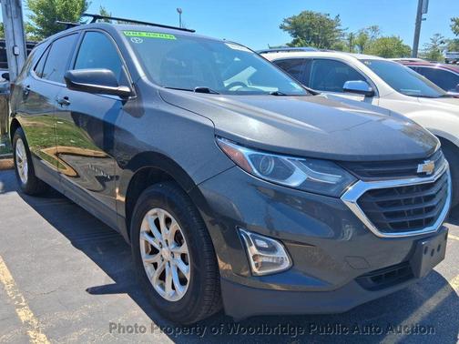 Gray 2018 Chevrolet Equinox LT