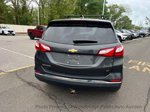 Gray 2018 Chevrolet Equinox LT