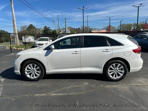 Blizzard Pearl 2015 Toyota Venza XLE