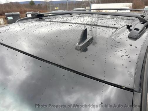 Black 2013 Chevrolet Avalanche LS