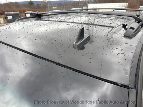 Black 2013 Chevrolet Avalanche LS