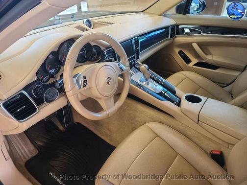 2012 Porsche Panamera 4