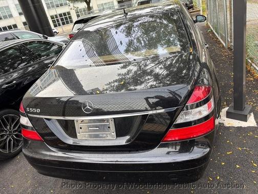 2007 Mercedes-Benz S-Class S550 4dr Sedan 5.5L V8 RWD