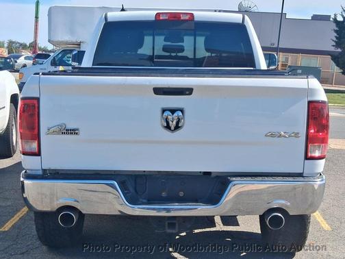 Bright White Clearcoat 2014 RAM 1500 SLT