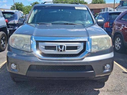 Polished Metal Metallic 2011 Honda Pilot EX-L