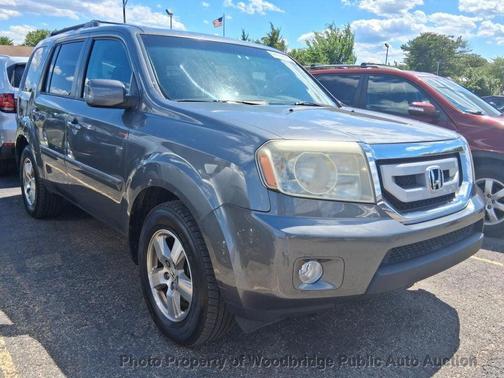Polished Metal Metallic 2011 Honda Pilot EX-L