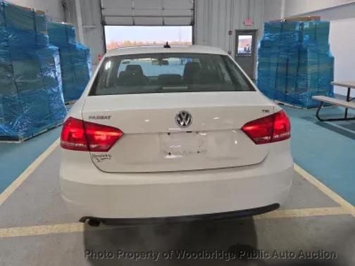 2015 Volkswagen Passat 1.8T S