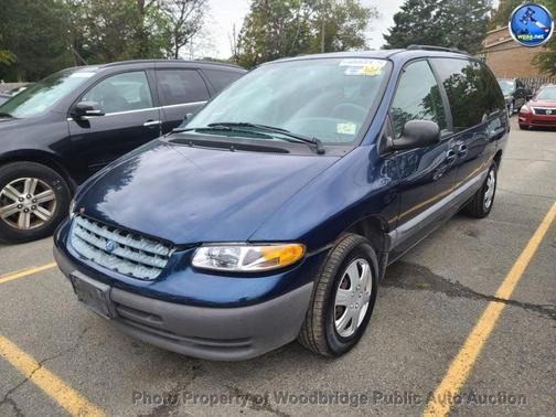 2000 Chrysler Voyager SE