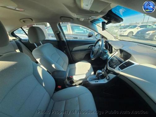 Maroon 2016 Chevrolet Cruze Limited 1LT