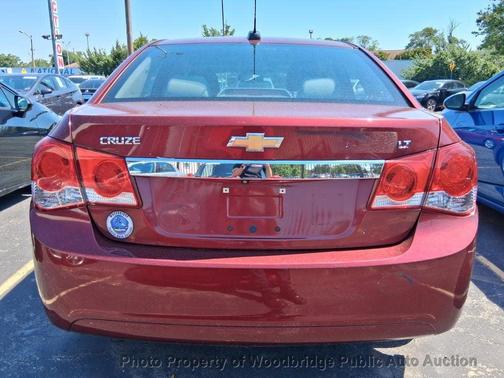 Maroon 2016 Chevrolet Cruze Limited 1LT