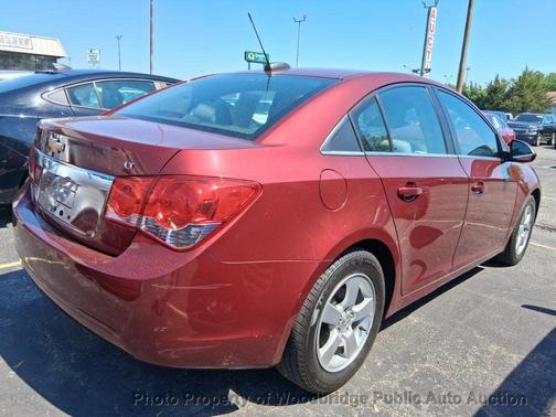 Maroon 2016 Chevrolet Cruze Limited 1LT