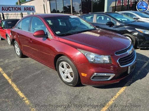 Maroon 2016 Chevrolet Cruze Limited 1LT