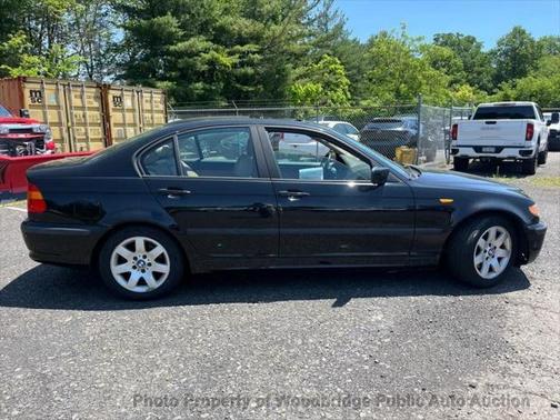 2002 BMW 325 325i
