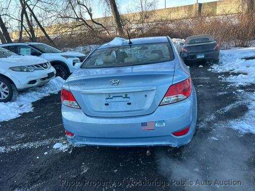 2014 Hyundai Accent SE