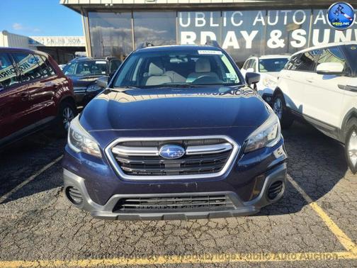 2018 Subaru Outback 2.5i