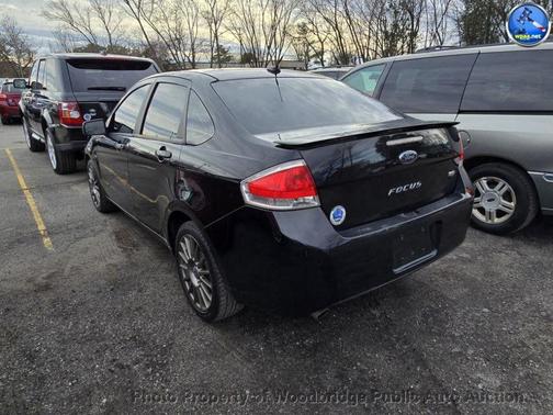 2010 Ford Focus SES