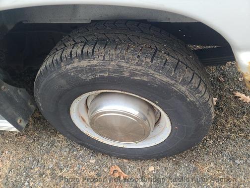 1998 Ford E350 Super Duty 