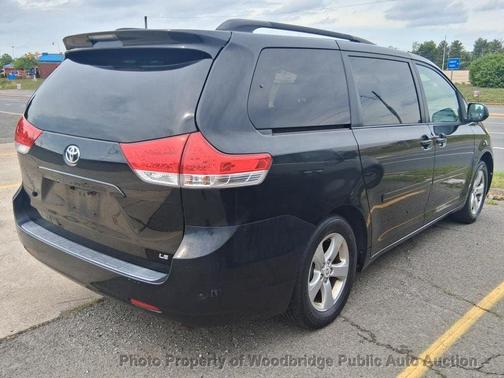 Black 2011 Toyota Sienna LE