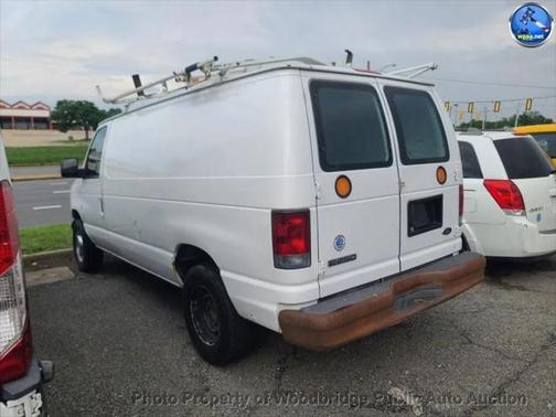 2006 Ford E250 Base