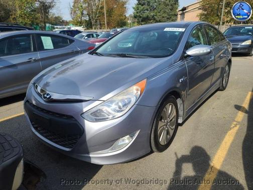 2015 Hyundai SONATA Hybrid Limited