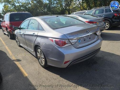 2015 Hyundai SONATA Hybrid Limited