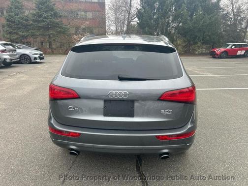 Monsoon Gray Metallic 2013 Audi Q5 2.0T Premium Plus