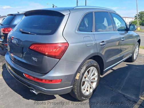 Monsoon Gray Metallic 2013 Audi Q5 2.0T Premium Plus