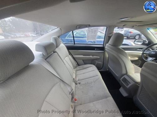 2011 Subaru Legacy Premium