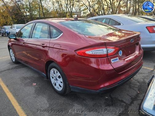 2013 Ford Fusion SE