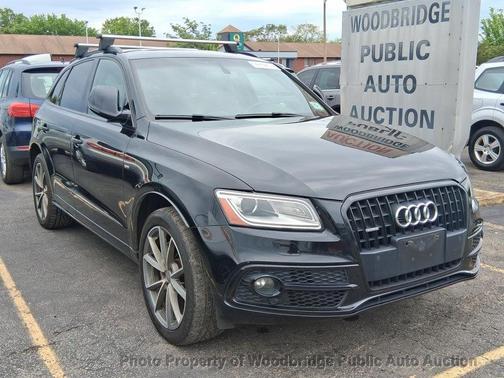 Black 2016 Audi Q5 3.0T Premium Plus