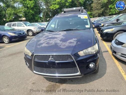 2010 Mitsubishi Outlander SE