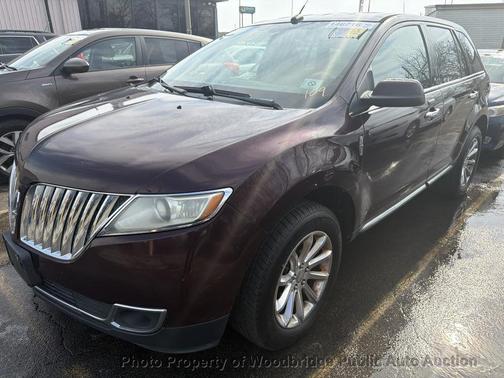 2011 Lincoln MKX Base