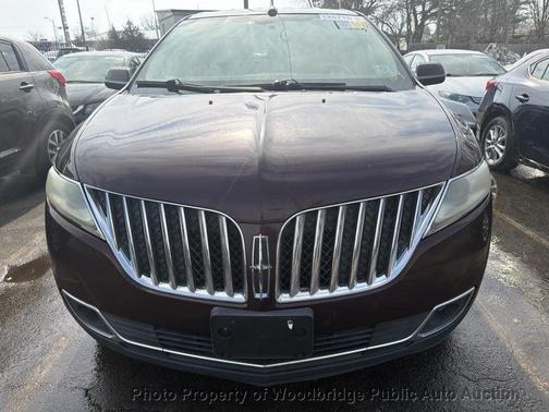 2011 Lincoln MKX Base