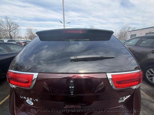 2011 Lincoln MKX Base