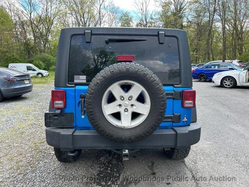 Hydro Blue Pearlcoat 2016 Jeep Wrangler Unlimited Sport