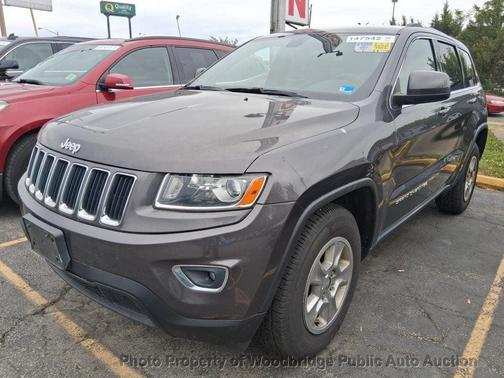 Brilliant Black Crystal Pearlcoat 2014 Jeep Grand Cherokee Laredo