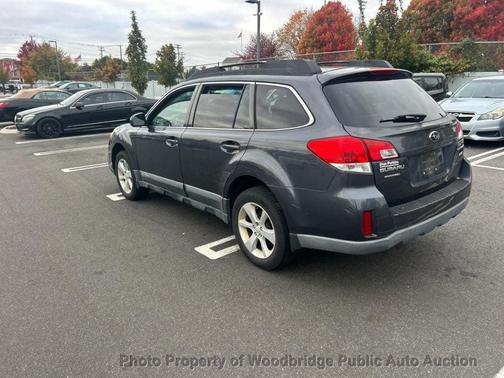 2013 Subaru Outback 2.5i Premium