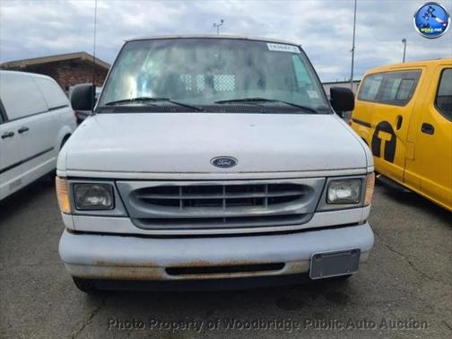 2001 Ford E150 Cargo