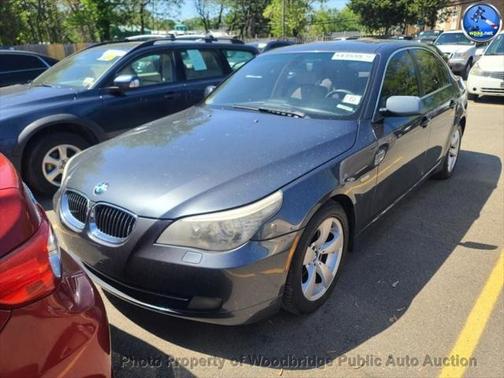 2008 BMW 528 528i