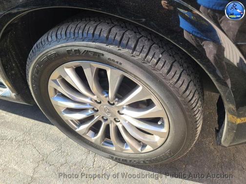 2015 INFINITI QX80 Base