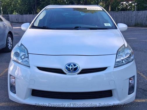 White 2010 Toyota Prius Base