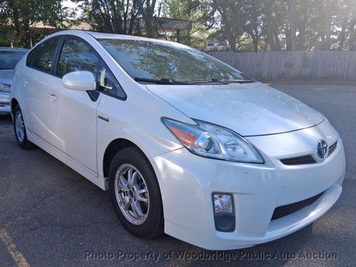 White 2010 Toyota Prius Base